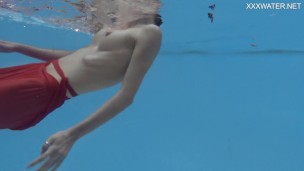 Underwater nude sister Hermione Ganger getting horny